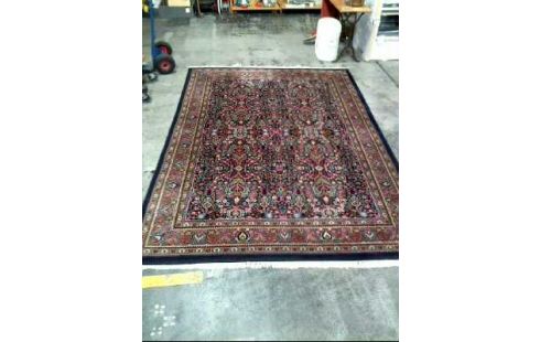 TEPPICH GROß FLORAL GEMUSTERT BLAU/BEERIG