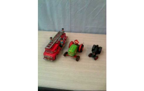 KONVOLUT SPIELZ.AUTOS VINTAGE BLECH 3-TLG