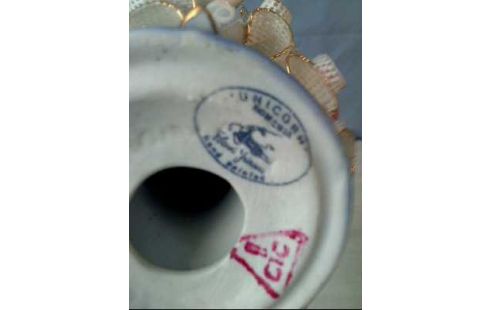 PORZ.FIGUR <UNICORN> DAME MIT SPIEGEL