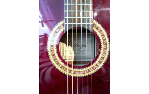 GITARRE <ORTEGA> MODELL R121-3/4WR