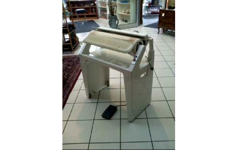 BÜGELMASCHINE WEISS GEPR. <SIEMENS> WB 72