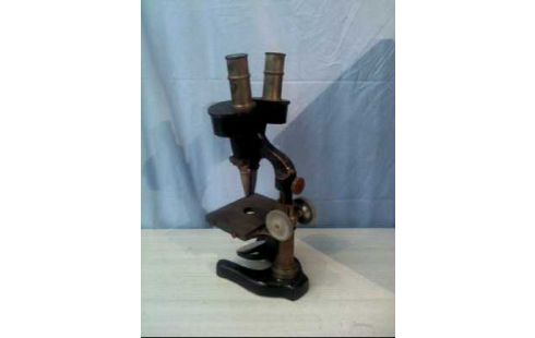 MICROSCOPIO ANTIGUO