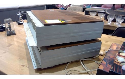 VERSTÄRKER., , TUNER IM VINTAGE-STIL