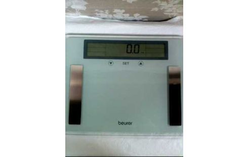 DIAGNOSEWAAGE <BEURER> BG51XXL GLAS