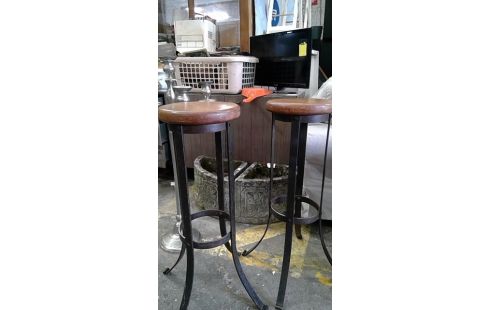 TABOURET DE BAR  BRUTALISTE LA PAIRE