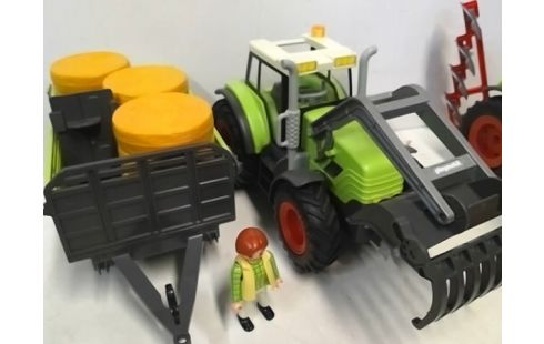 PLAYMOBIL TRACTEUR AVEC REMORQUE 9317
