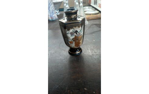 VASE JAPONAIS