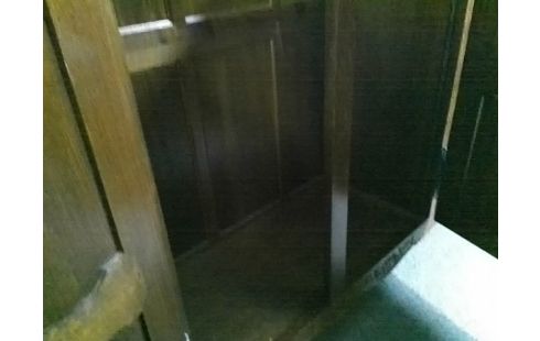 ARMOIRE STYLE LOUIS XV 3P AVEC PENDERIE ET ETAGERES