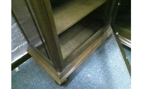 BONNETIERE AVEC ETAGERE ET MIROIR INTERIEURE (NE FERME PAS)