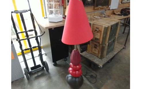 LAMPADAIRE TYPE MODERNE GALET