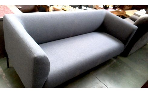 BUTACA. 2 PLAZAS TEJIDO GRIS