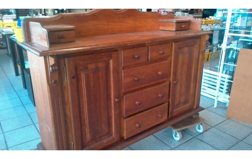 BUFFET PIN 2 DEUREN IN DE STAAT