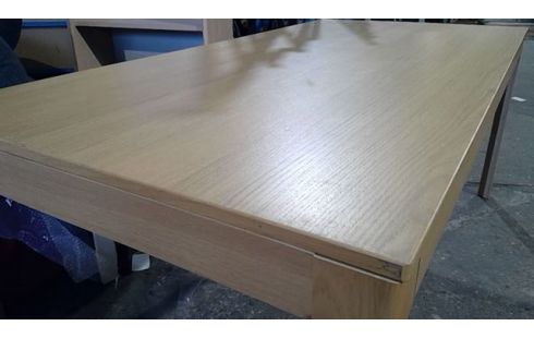MESA IKEA MODERNO