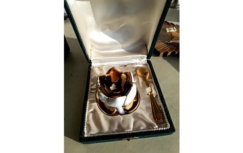 COQUETIER PORCELAINE ROBJ