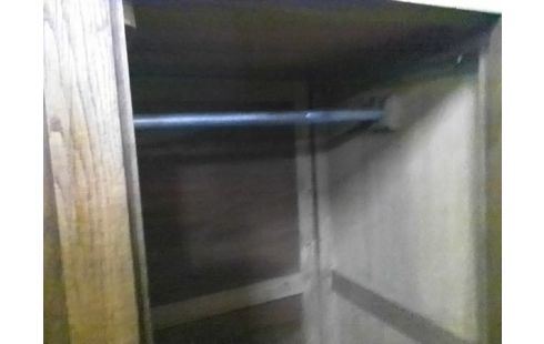 ARMOIRE ANCIENNE 2P AVEC 1 PENDERIE ET 3 ETAGERES