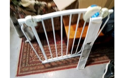 BARRIERE DE SECURITE ENFANT