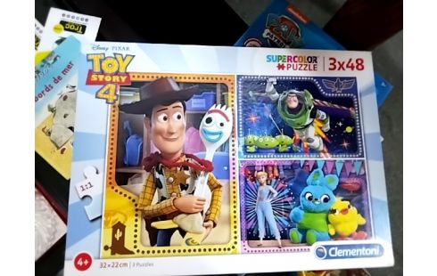 PUZZLE TOY STORY 4