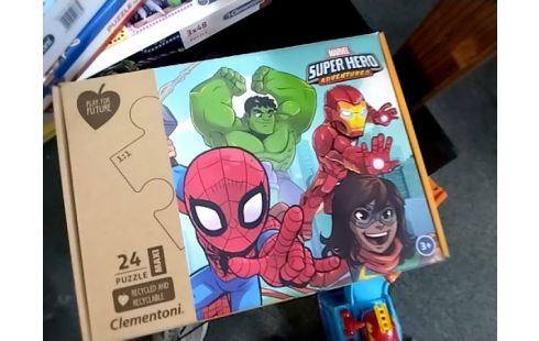 PUZZLE MARVEL