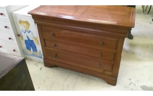 COMMODE WILDE KERSENBOOM