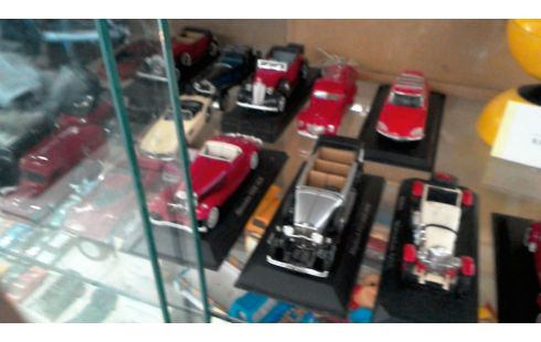 MODELOS A ESCALA REDUCIDA