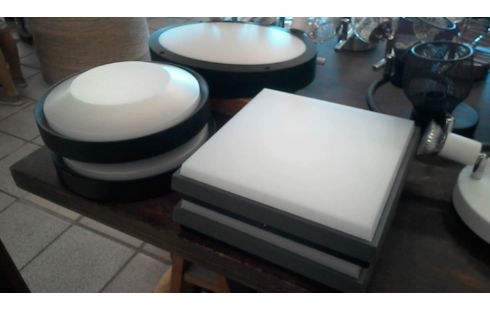 PLAFONNIER  EXTERIEUR