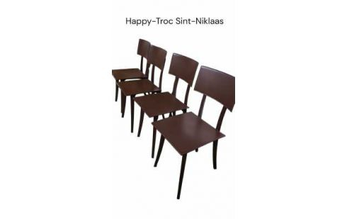 4 SILLAS DISEÑO PARDO