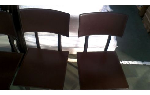 4 SILLAS DISEÑO PARDO