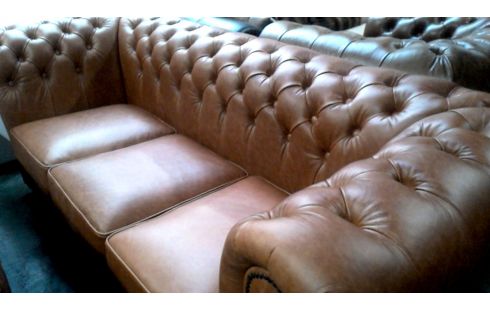 ZETEL 3 ZIT CHESTERFIELD LICHT