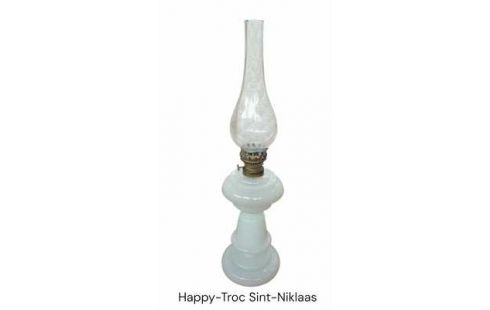 LAMPE A HUILE BLANCHE, , OPALINE GLACE