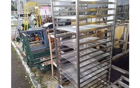 CHARIOT DE RESTAURATION