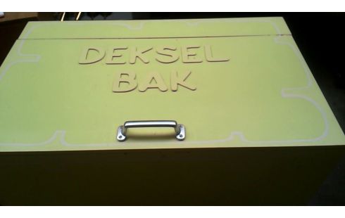 KISTE GRÜN WEISS, , MOBILE