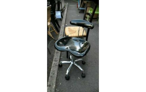 CHAISE DE BUREAU NOIRE