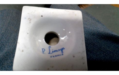 DECKELVASE LIMOGES WEISS PORZELLAN MET OR BLUME