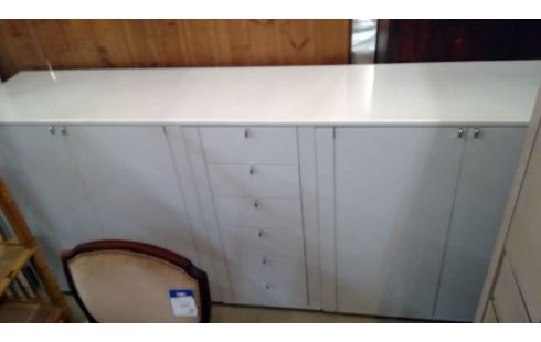 WANDKAST/EETKAMER MODERN