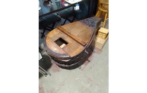 TABLE BASSE SOUFFLET STYLE ANCIEN