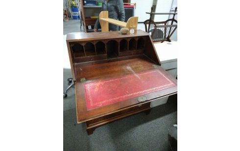 SCRIBAN STYLE ANGLAIS