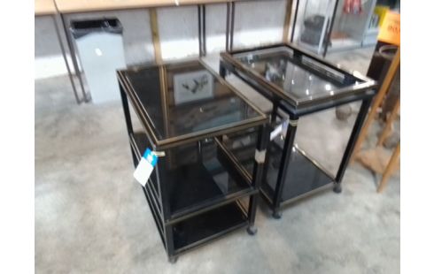 DESSERTE A ROULETTES NOIR L'UNITE