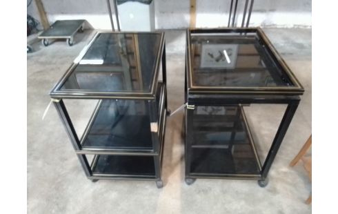 DESSERTE A ROULETTES NOIR L'UNITE