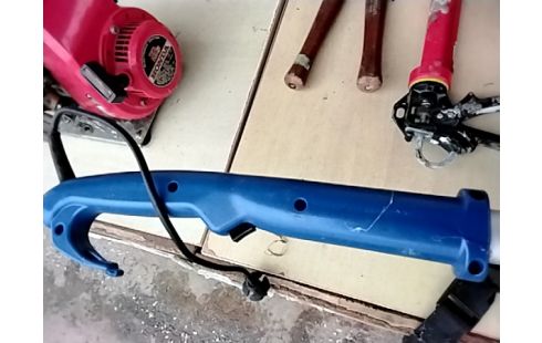 TRONÇONNEUSE ÉLAGAGE