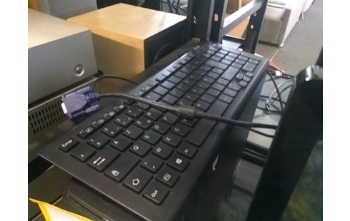 ECRAN PHILIPS 24" FULL HD 5MS (VGA-DVI-HDMI) AVEC CLAVIER