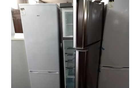 FRIGO CONGELATEUR GRIS AEG