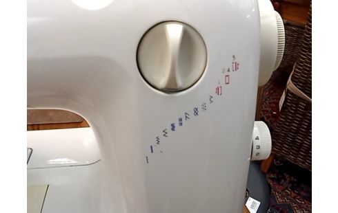 MACHINE A COUDRE lewenstein