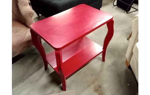 TABLE BASSE rouge