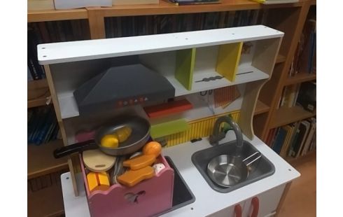 JOUET CUISINE AVEC ACCESSOIRES