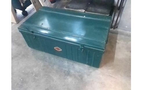 CANTINE METAL VERTE + BARRE EN CAISSE