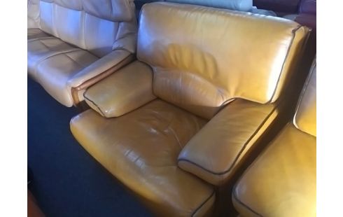 CANAPE MARRON 2P + 1 FAUTEUIL