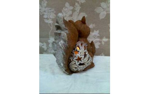 GARTENFIGUR KERZE EICHHÖRNCHEN