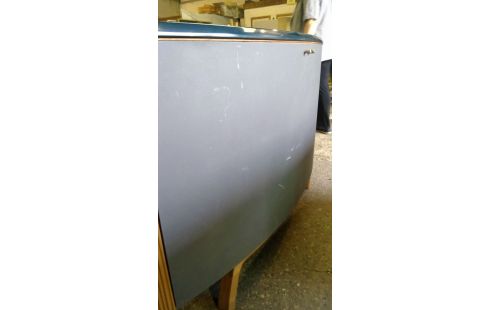 MUEBLE BAJO. MODERNO