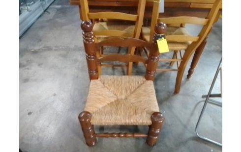CHAISE BASSE BOIS PAILLEE