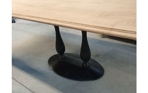 TABLE PIED FONTE PLATEAU DÉCAPÉ